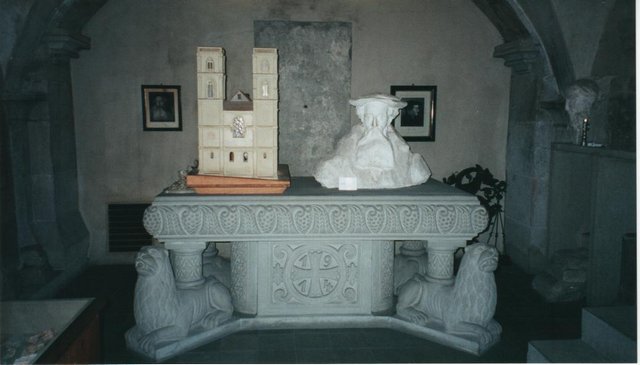 Image 54 of 181  -  38 kB